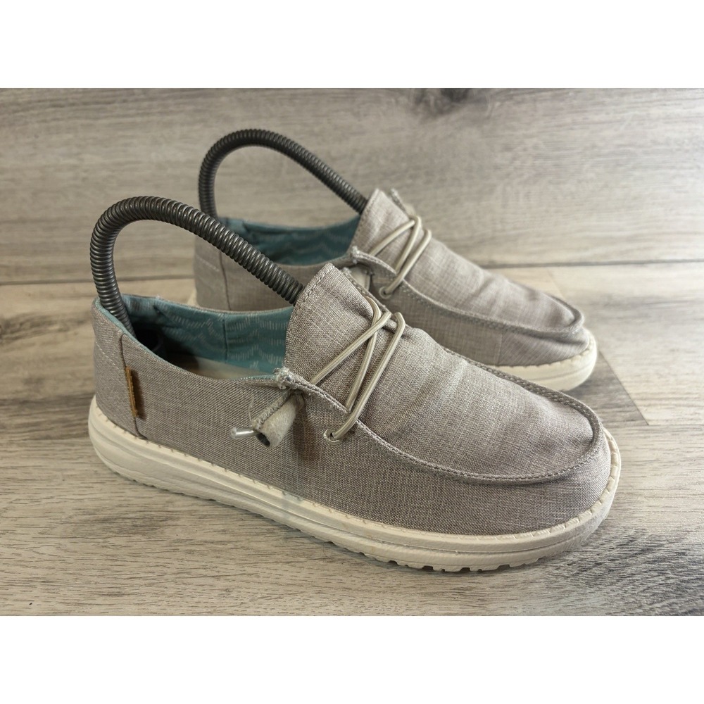 Hey Dude Shoes Womens Size 5 Wendy Chambray Beige Slip On‎ Casual Loafers
